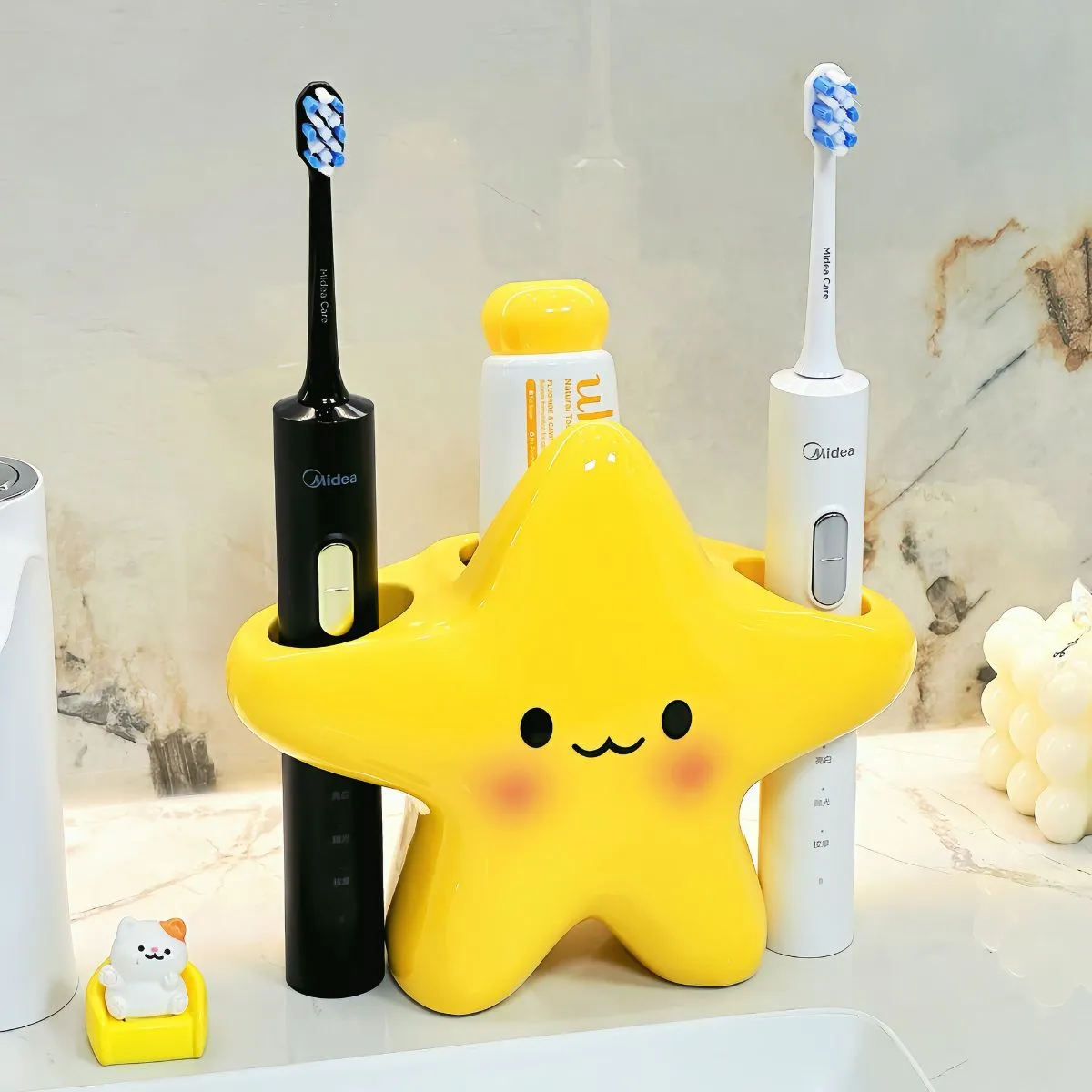 Cute Star-Shaped Electric Toothbrush Holder – Bathroom Organizer Stand with Drainage for Toothbrushes, Toothpaste & Shaving Tools, Compact Sink Caddy for Family Use